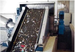 Mechanical-garbage-collector-of-sewage